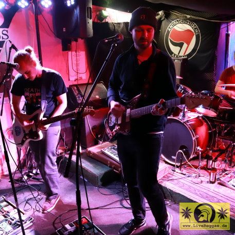 San Vito (D) Jahresabschlusskonzert - Barrikade, Zwickau 27. Dezember 2022 (5).JPG